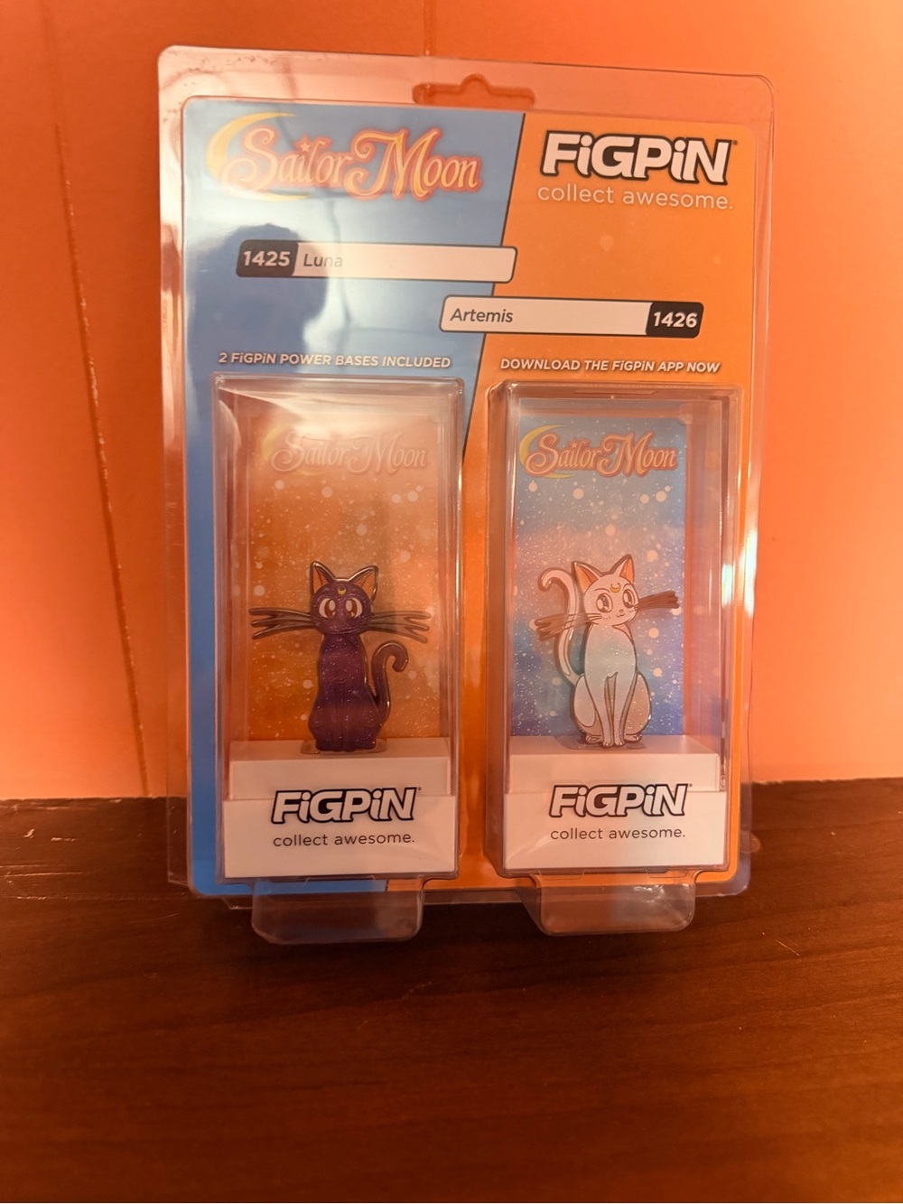 Sailor Moon Luna & Artemis Collectible Pins - Orange & Blue